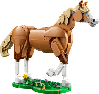 LEGO Creator 31166 — Cal frumos