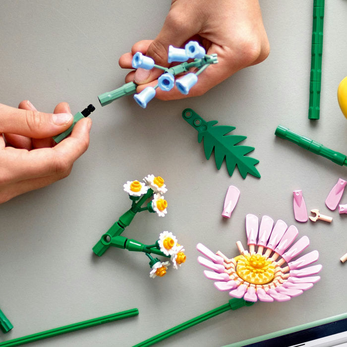 LEGO Colectia Botanica 10347 — Mic buchet de flori pastel – imagine 5