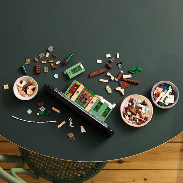 LEGO Icons (Creator Expert) 10362 — Cafenea frantuzeasca – imagine 6
