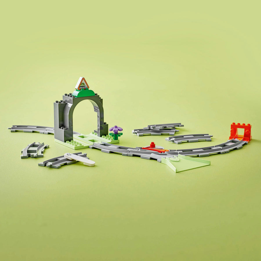 LEGO DUPLO 10425 — Set de extindere Tunel cu sine de cale ferata – imagine 5