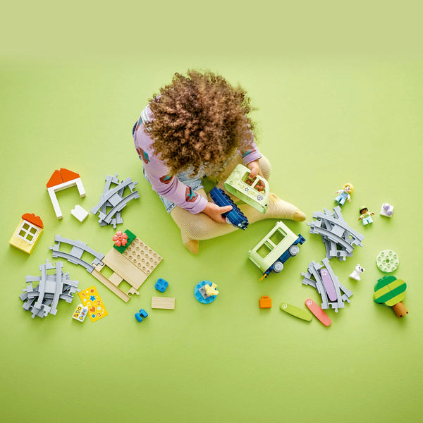 LEGO DUPLO 10427 — Tren de aventura interactiv – imagine 4