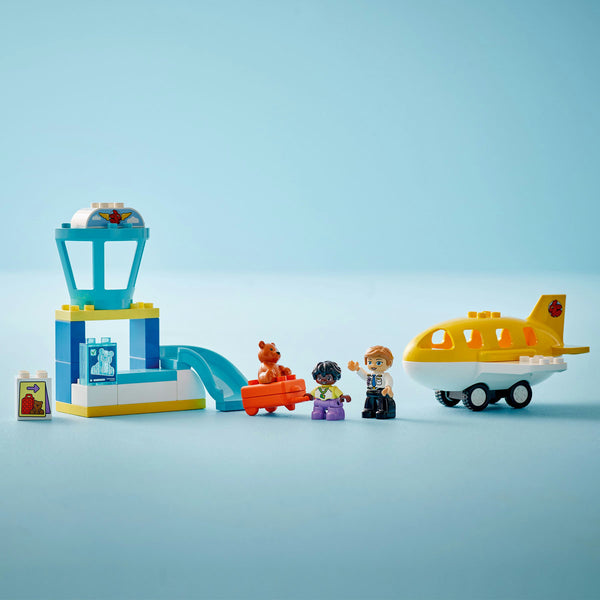 LEGO DUPLO 10443 — Prima oară la aeroport – imagine 5