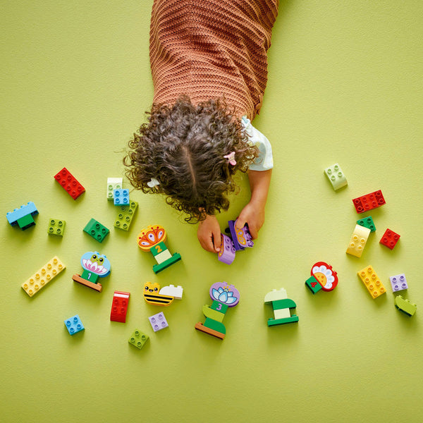 LEGO DUPLO 10444 — Gradina și flori creative – imagine 4