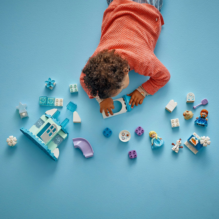 LEGO DUPLO 10455 — Petrecerea de la castelul Elsei din Regatul de gheață – imagine 4