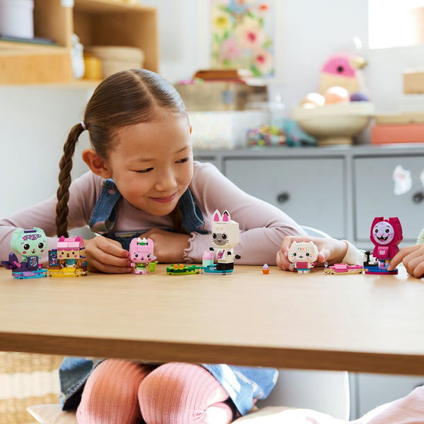 LEGO Gabby s Dollhouse 11215 — Prietenele pisicuțe din cărămizi ale lui Gabby – imagine 5