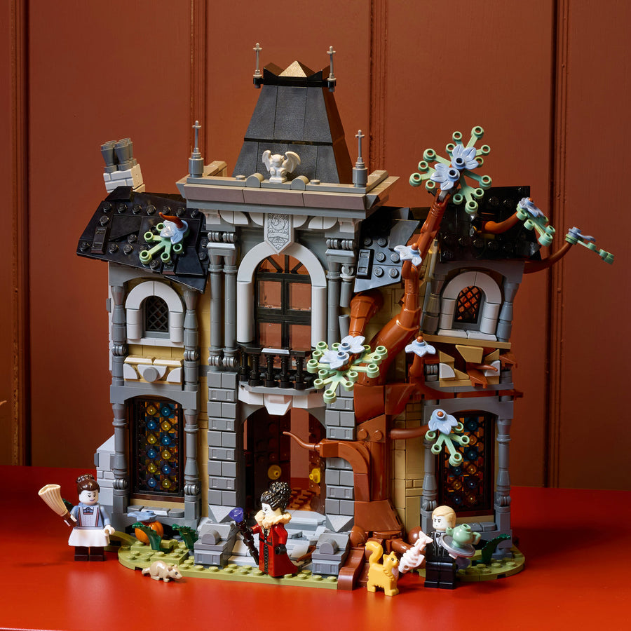 LEGO Icons 11383 — Conacul primarului