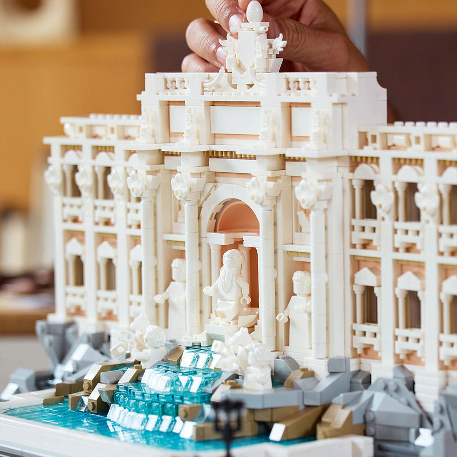 LEGO Architecture 21062 — Fantana Trevi – imagine 5