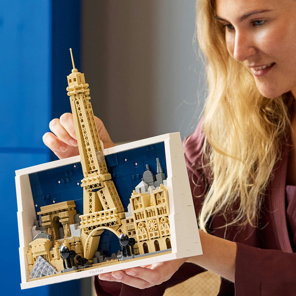 LEGO Architecture 21064 — Orașul iubirii – imagine 4