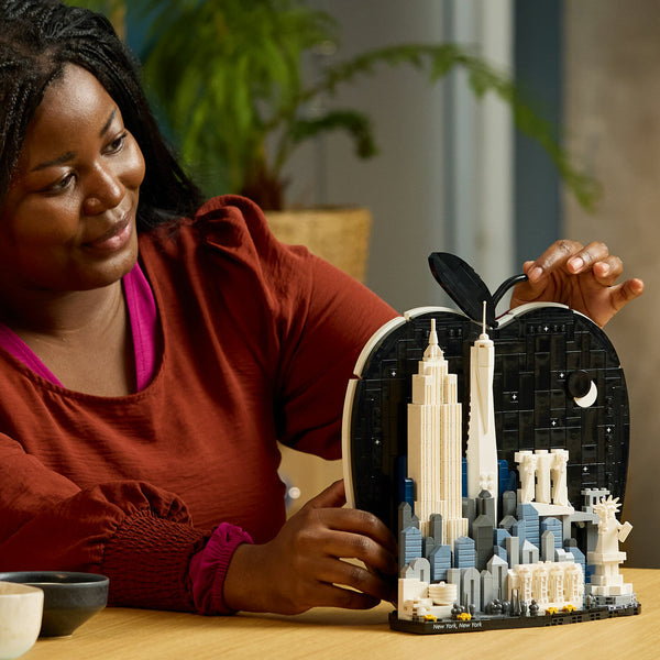 LEGO Architecture 21066 — New York City – The Big Apple – imagine 4