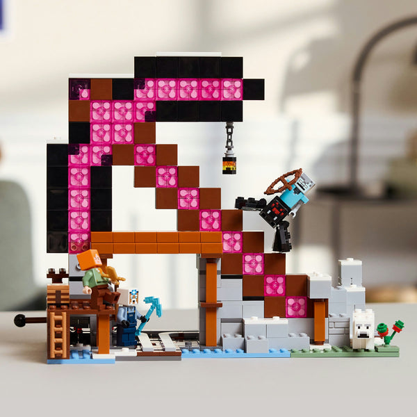 LEGO Minecraft 21277 — Mina Târnăcop – imagine 6