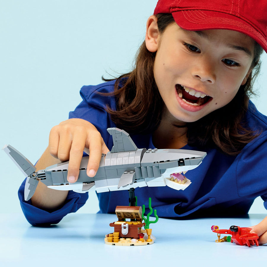 LEGO Creator 31381 — Rechin feroce cu un cufăr de comori – imagine 4