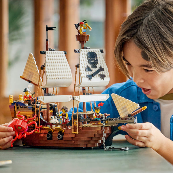 LEGO Creator 31387 — Corabie de pirați emblematică – imagine 4