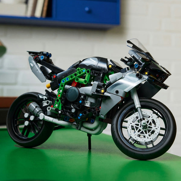 LEGO Technic 42170 — Motocicleta Kawasaki Ninja H2R – imagine 6