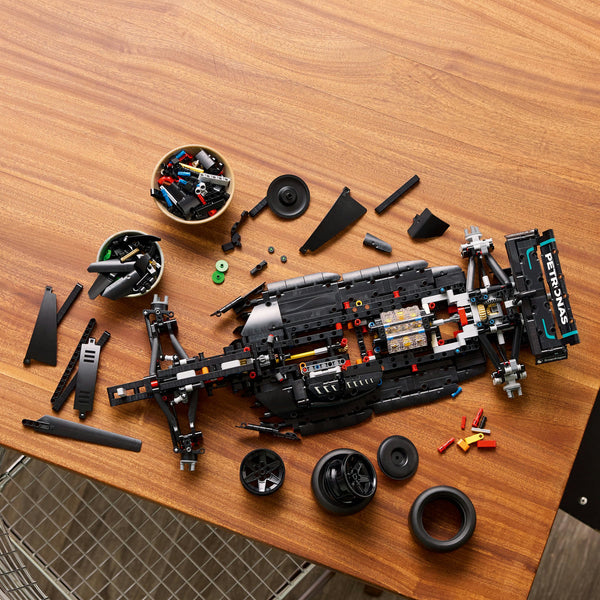 LEGO Technic 42171 — Mercedes-AMG F1 W14 E Performance – imagine 4