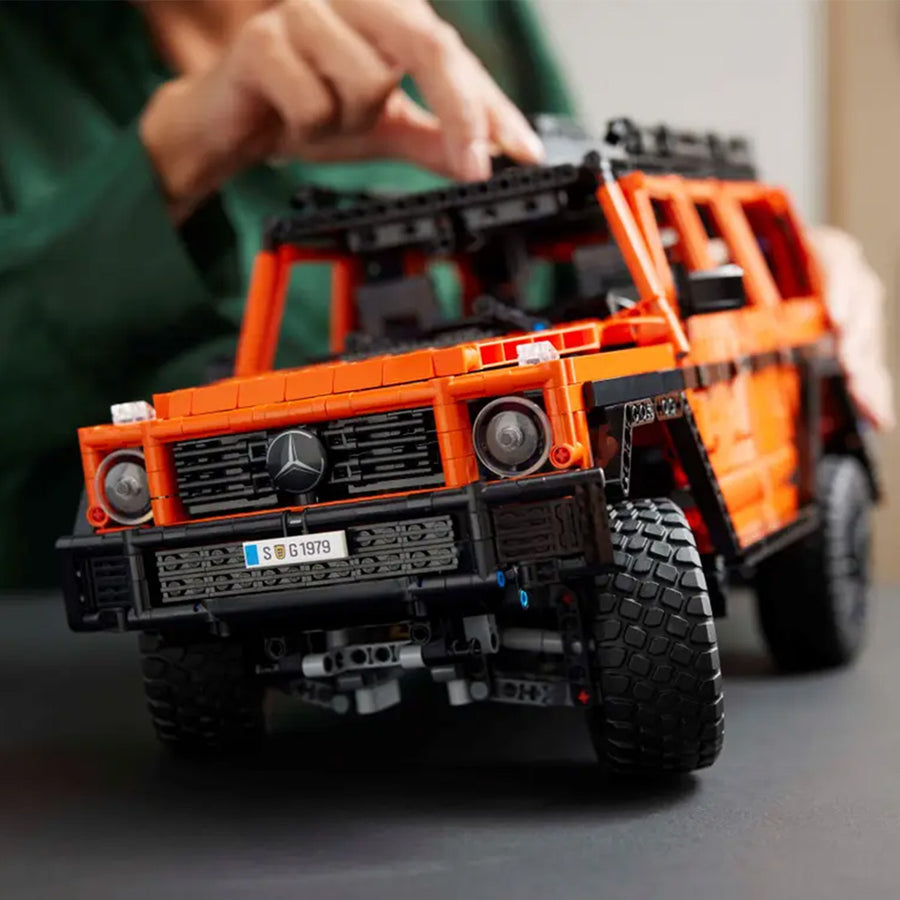 LEGO Technic 42177 — Mercedes-Benz G 500 PROFESSIONAL Line – imagine 4