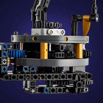 LEGO Technic 42179 — Planeta Pamant și Luna pe orbita – imagine 9