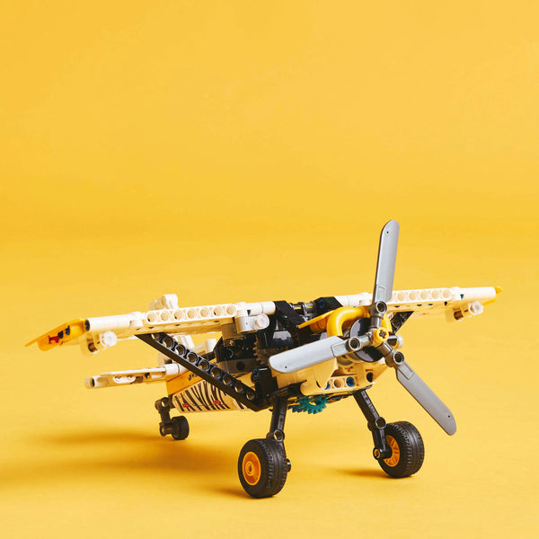 LEGO Technic 42198 — Avion pentru zone greu accesibile – imagine 6