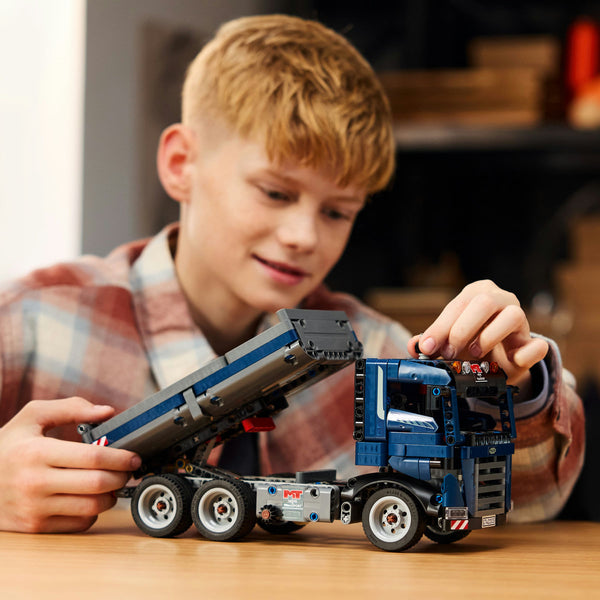 LEGO Technic 42203 — Camion cu bena basculanta – imagine 5