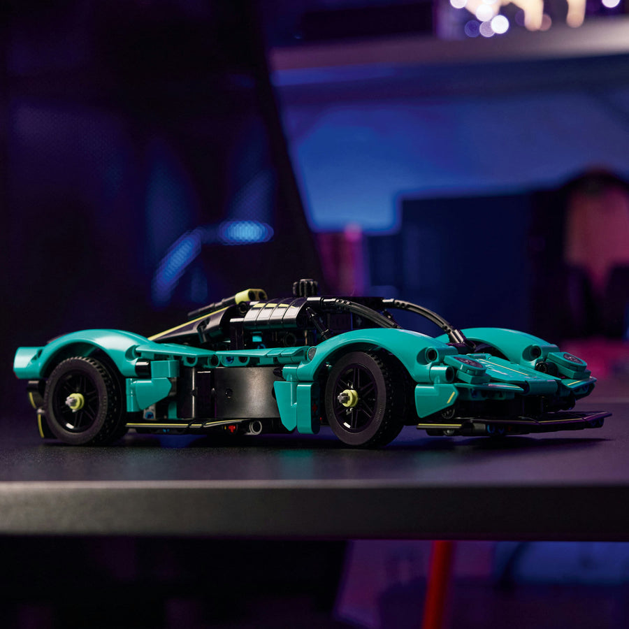 LEGO Technic 42208 — Aston Martin Valkyrie – imagine 6
