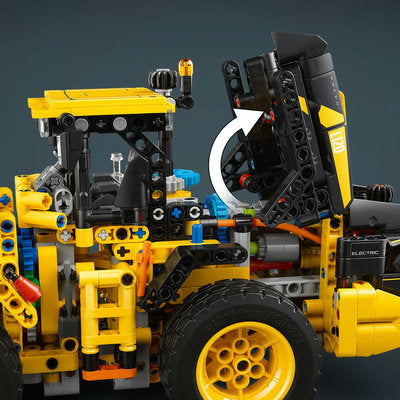 LEGO Technic 42209 — Încărcător frontal Volvo L120 Electric – imagine 9