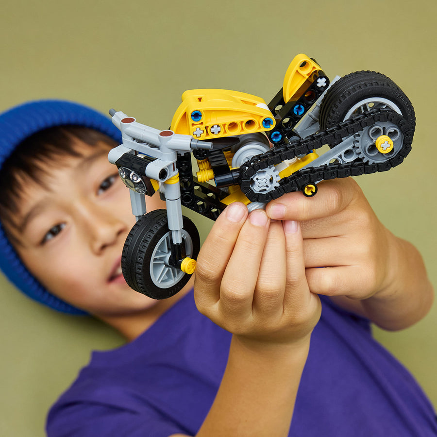 LEGO Technic 42225 — Motocicletă galbenă – imagine 5