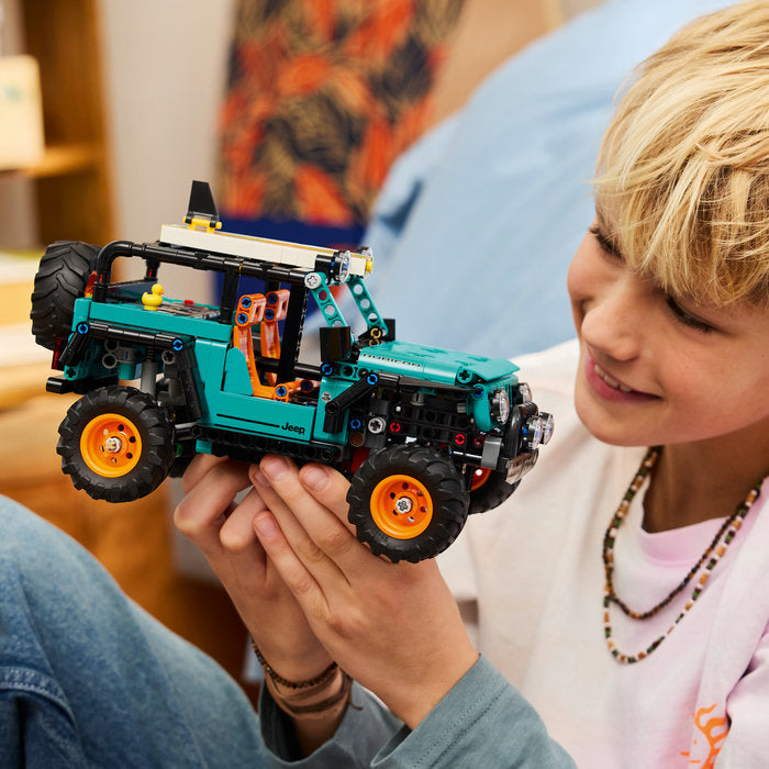 LEGO Technic 42227 — SUV-ul Jeep® Wrangler Rubicon – imagine 5
