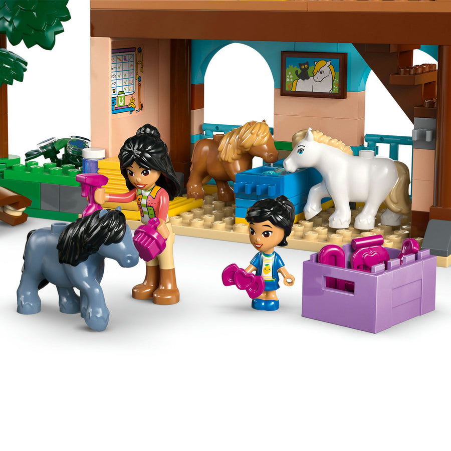 LEGO Friends 42654 — Fermă și grajd pentru ponei – imagine 5