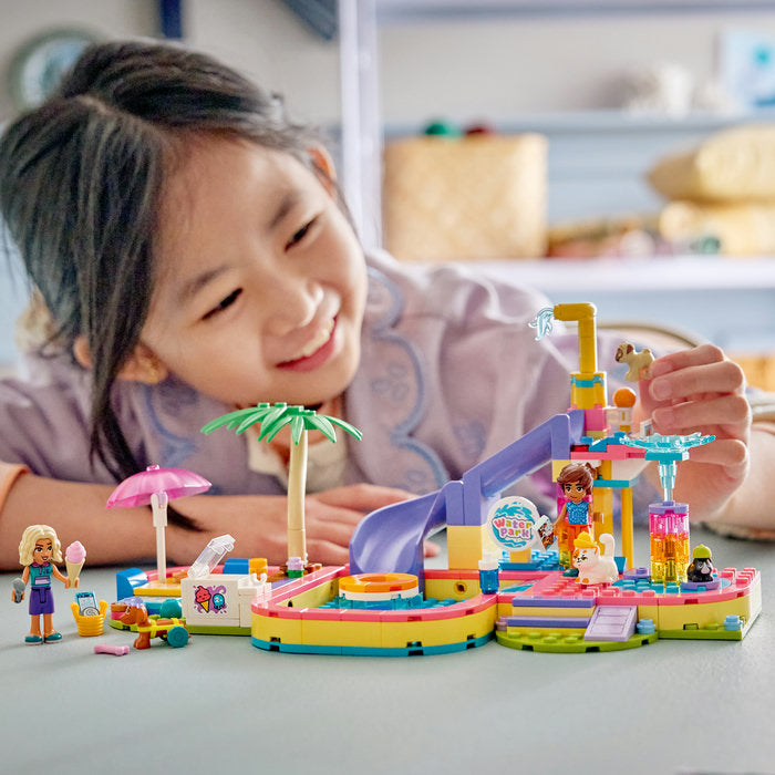 LEGO Friends 42676 — O zi distractivă în parcul acvatic – imagine 8