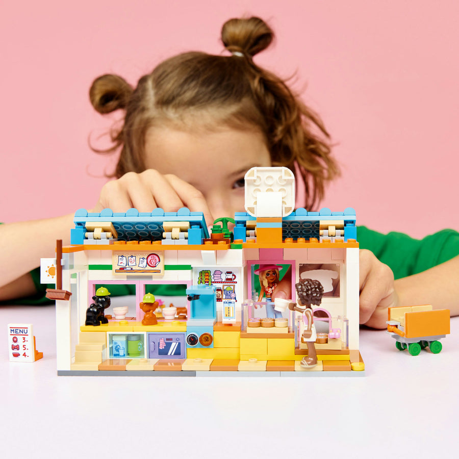 LEGO Friends 42677 — Brutărie cu bunătăți pentru câini – imagine 4