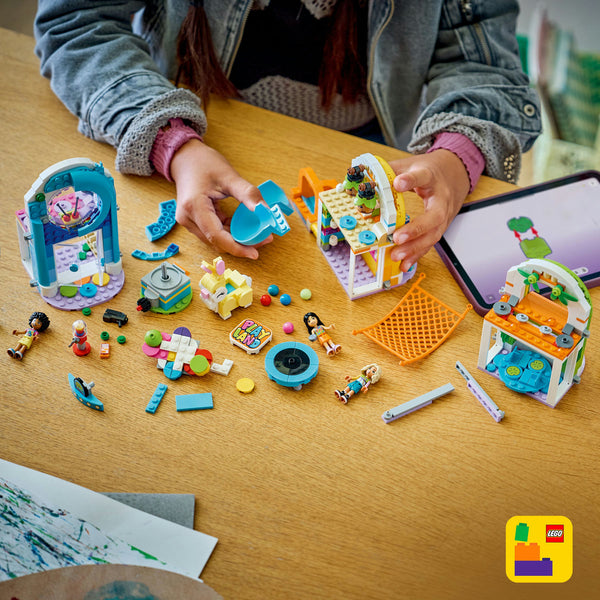LEGO Friends 42686 — Loc de joacă la interior – imagine 6