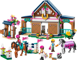 LEGO Friends 42688 — Grajd de cai și academie de echitație