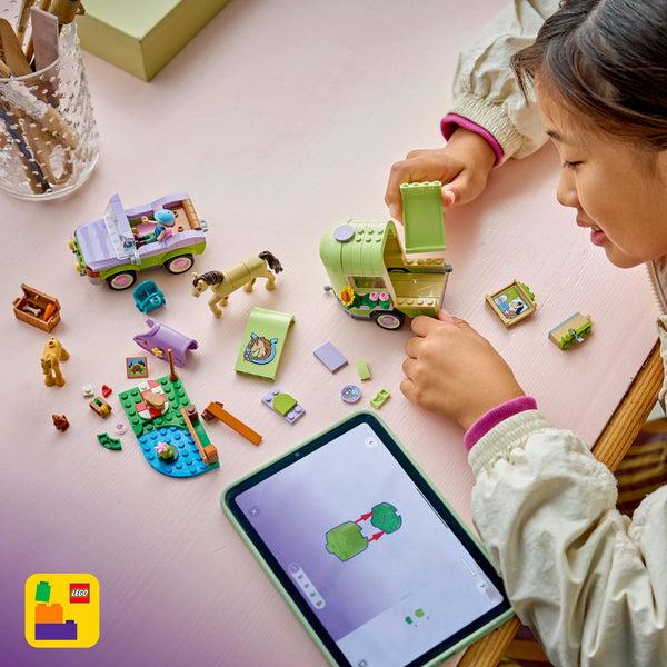 LEGO Friends 42695 — Remorcă pentru cal și mânz – imagine 6