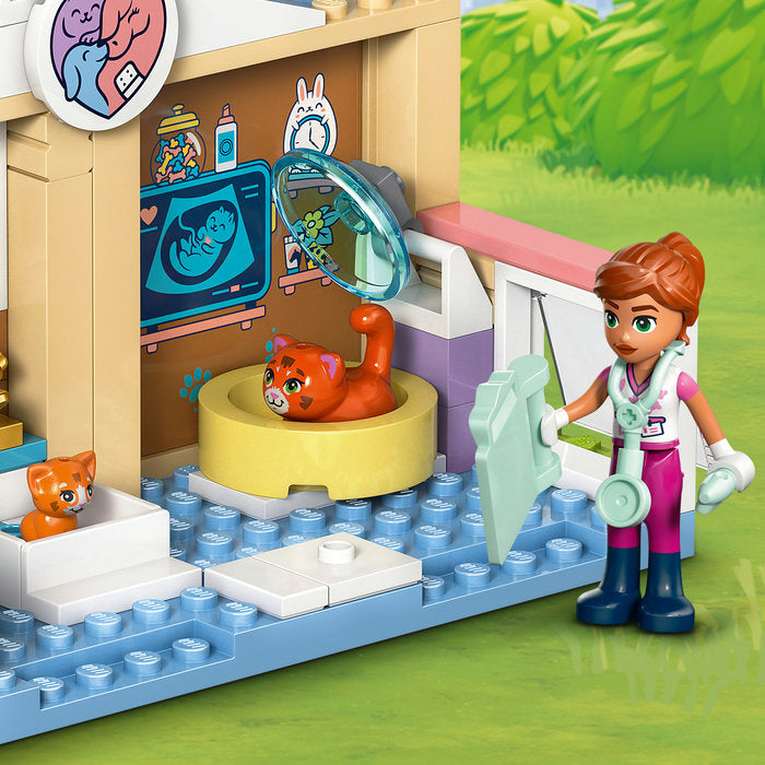 LEGO Friends 42696 — Clinică veterinară – imagine 9