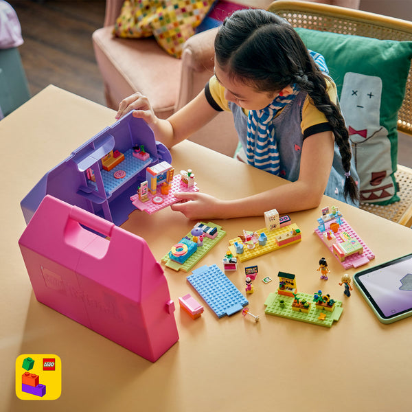 LEGO Friends 42697 — Valiză-căsuță de păpuși creativă – imagine 6