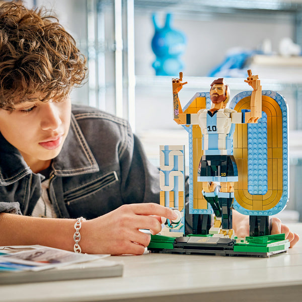 LEGO Editions 43015 — Lionel Messi – Legendă a fotbalului – imagine 4