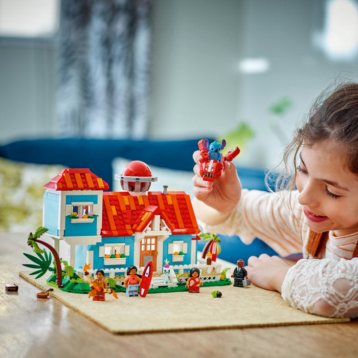 LEGO Disney 43268 — Casa de pe plaja a lui Lilo și Stitch – imagine 8