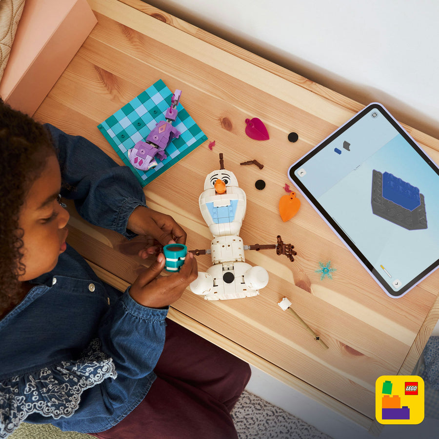 LEGO Disney 43287 — Distracție la picnic cu Olaf și Bruni – imagine 6