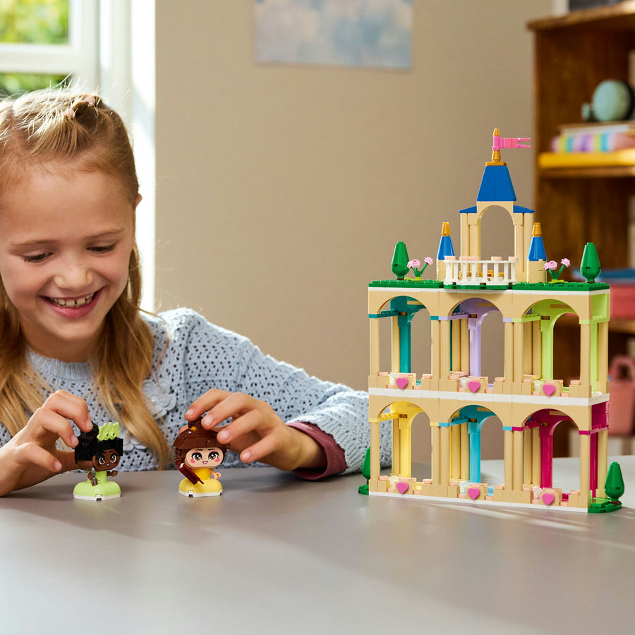 LEGO Disney 43291 — Miniprințesele Belle și Tiana la castel – imagine 4