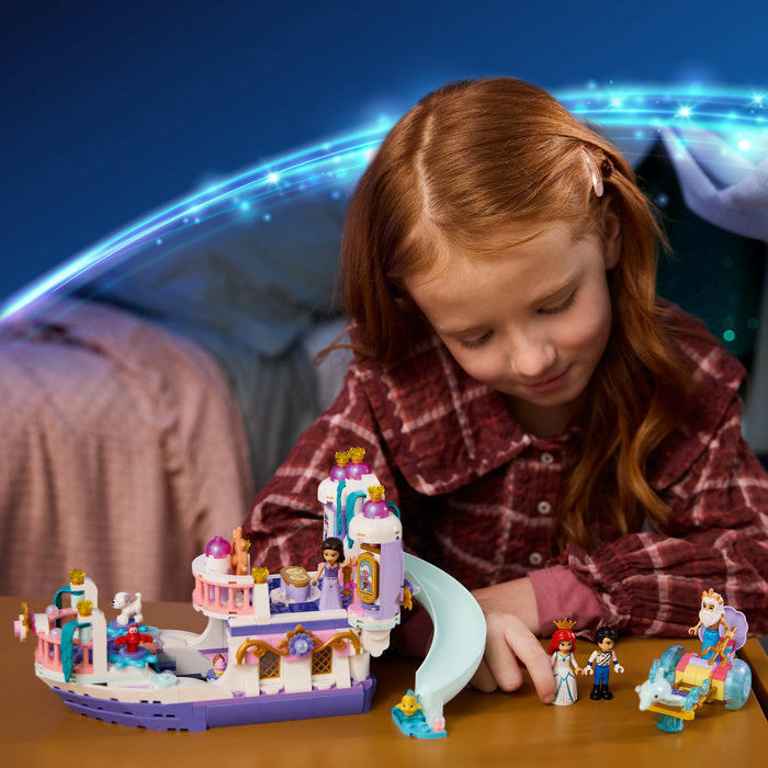 LEGO Disney 43299 — Barca nunții regale a lui Ariel – imagine 8