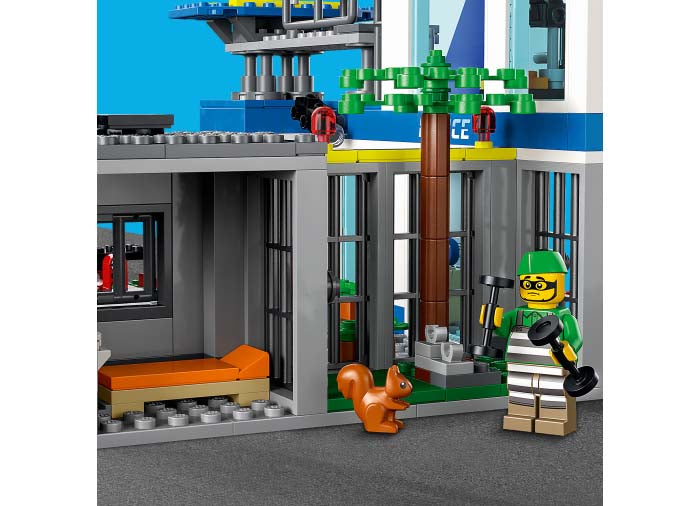 LEGO City 60316 — Sectia de politie – imagine 5