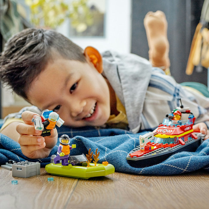 LEGO City 60373 — Barca de salvare a pompierilor – imagine 8