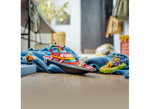 LEGO City 60373 — Barca de salvare a pompierilor – imagine 7