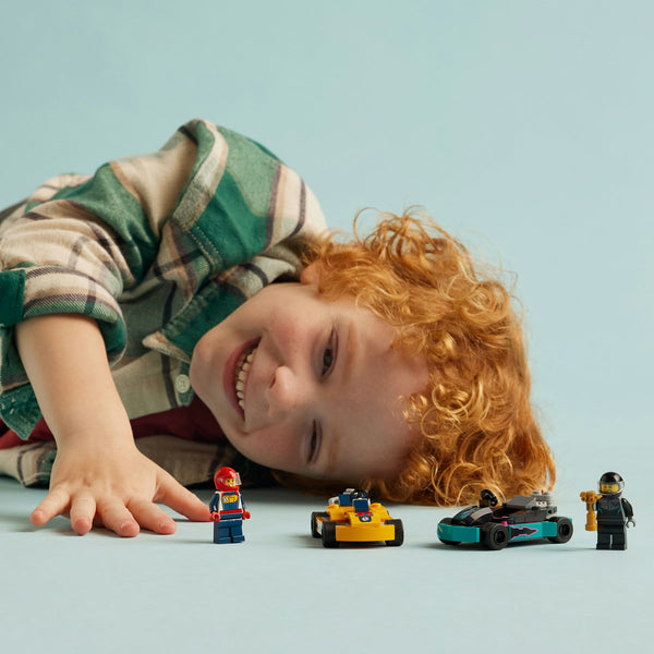 LEGO City 60400 — Carturi și piloti de curse – imagine 6