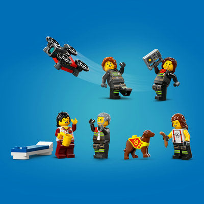 LEGO City 60414 — Statie și camion de pompieri – imagine 9
