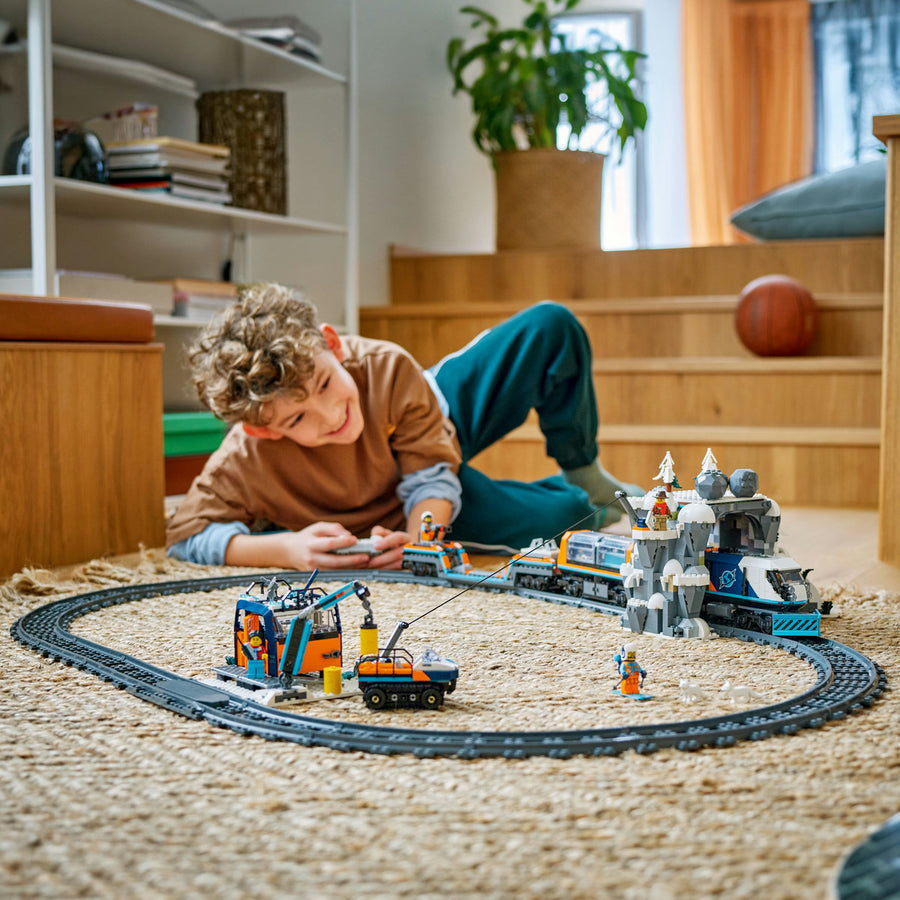 LEGO City 60470 — Trenul expres al exploratorilor spre Polul Arctic – imagine 7