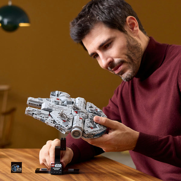 LEGO Star Wars 75375 — Millennium Falcon™ – imagine 5