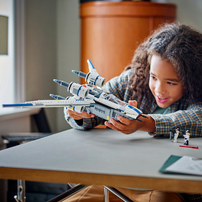 LEGO Star Wars 75399 — Nava stelara U-Wing a rebelilor – imagine 8