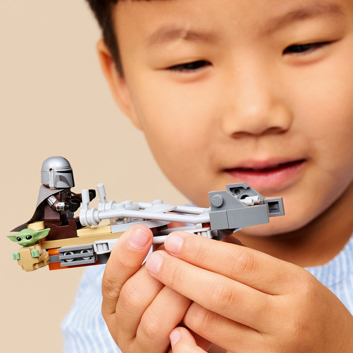 LEGO Star Wars 75436 — Motocicleta rapidă a lui Mandalorian și Grogu – imagine 8