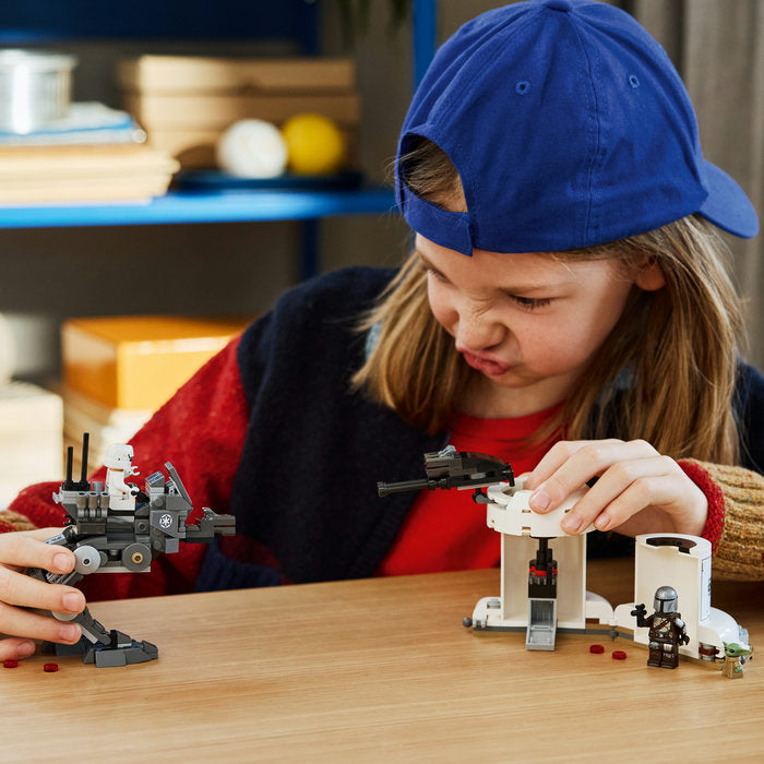 Detaliu armament AT-RT din setul LEGO Star Wars 75444