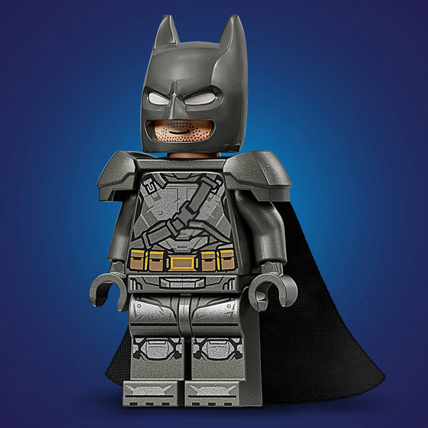 LEGO DC Super Heroes 76331 — Batmobilul din Batman vs Superman – imagine 3